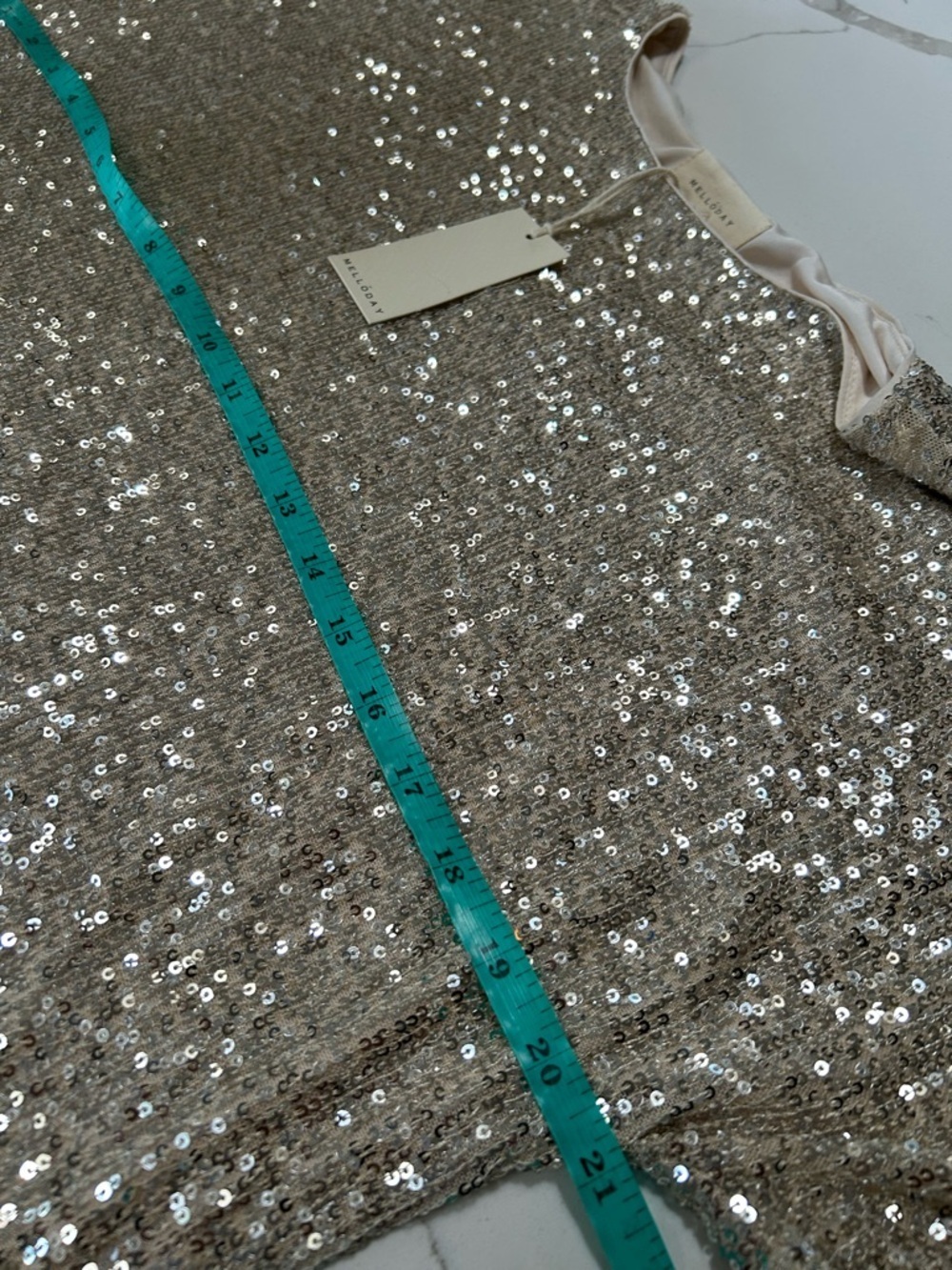 MELLODAY Gold Sequined Shirt Sleeve Lined Top - Picture 5 of 8